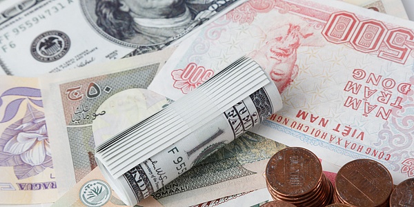 加密市场风云变幻：BTC或将上演最后的狂欢，DOGE成最佳性价比选择？