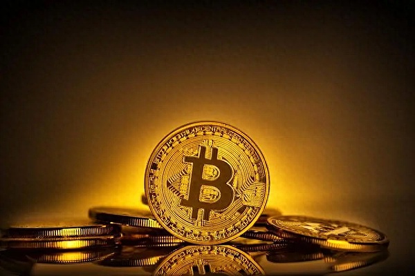 比特币为何在用户活跃度上碾压以太坊？一场意想不到的较量